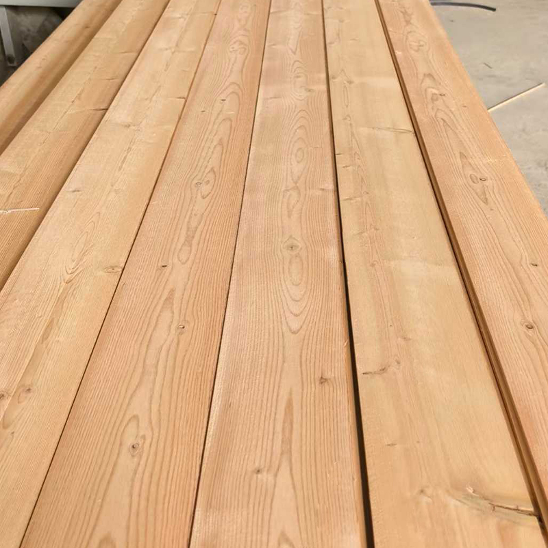 Pelapisan Dinding Luar Douglas Fir