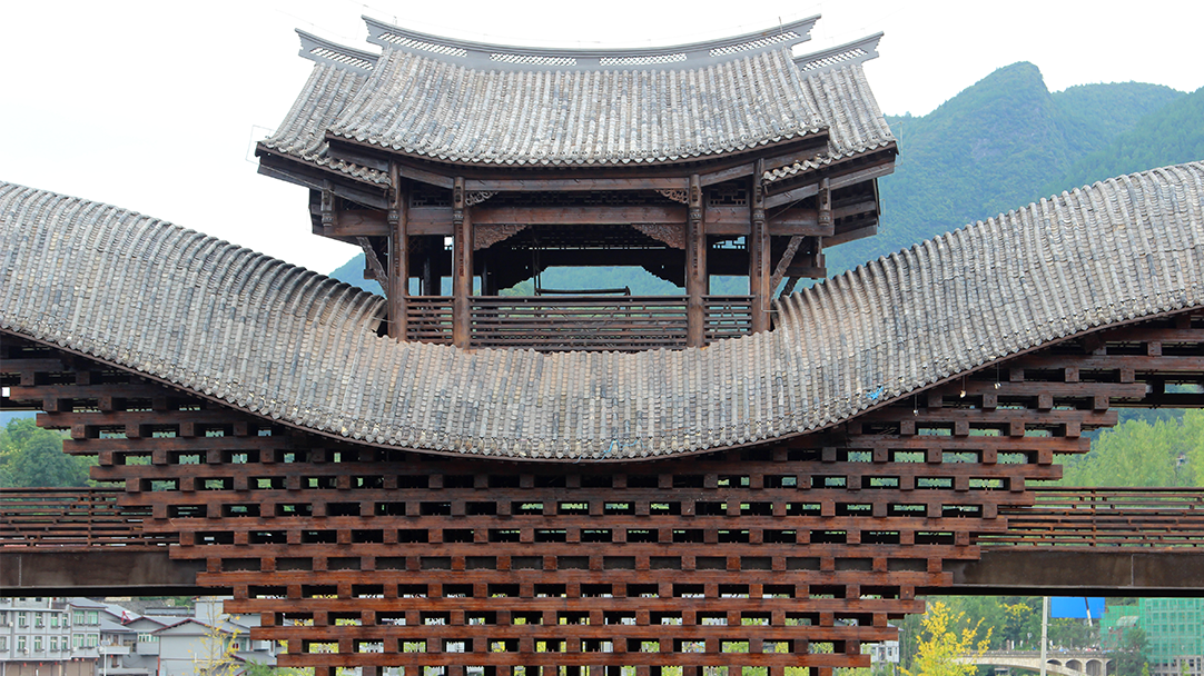 Jambatan Berlindung Angin-dan-Hujan Zhuoshui, Qianjiang, Chongqing